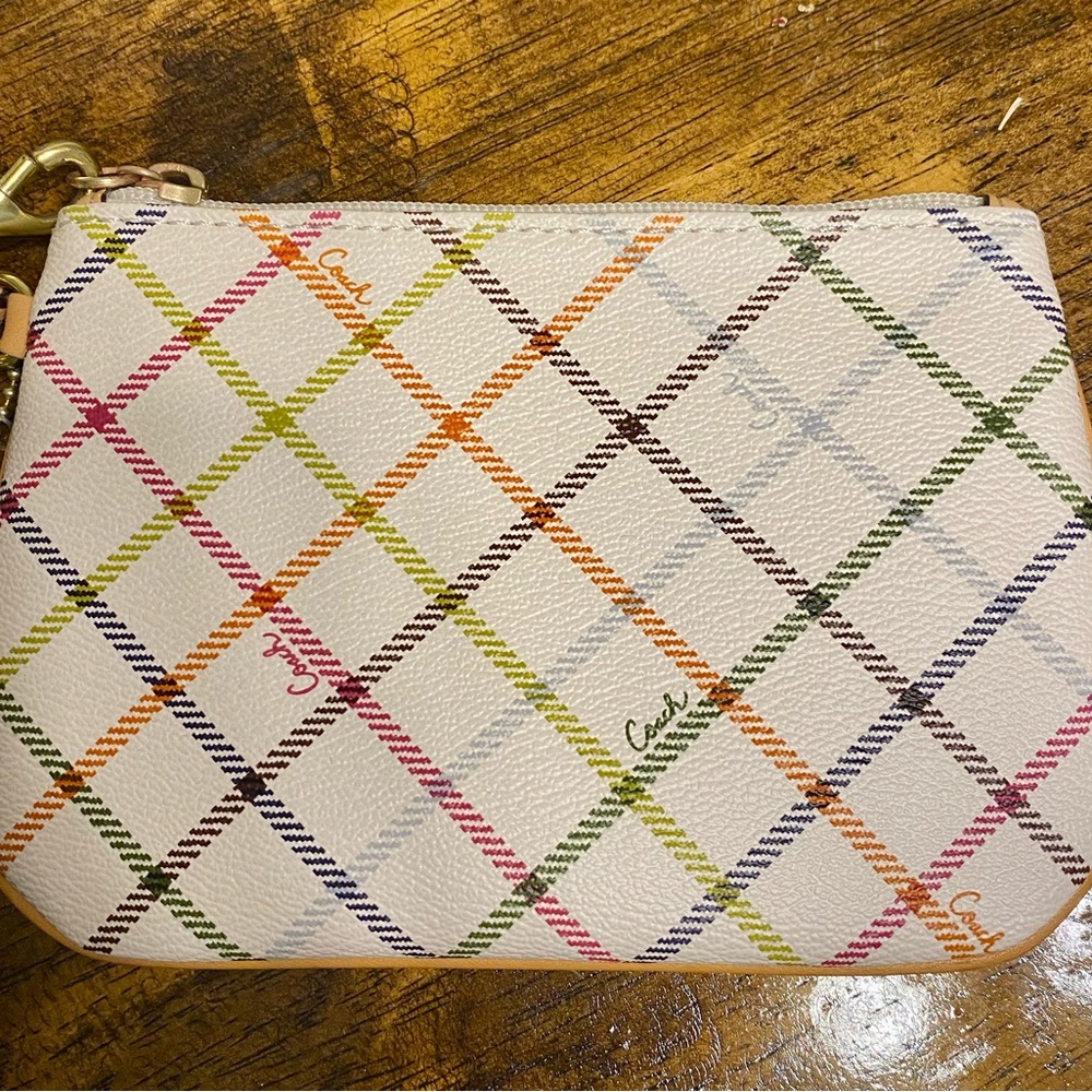NWOT Coach Bleecker Tattersall Wristlet